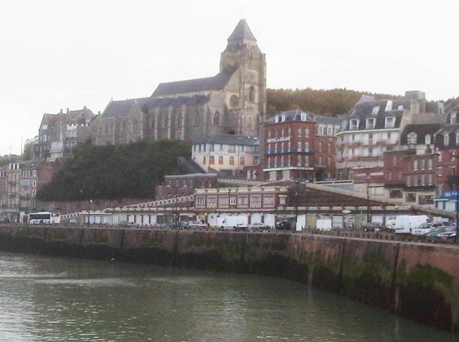 Apartmán Le 101 - Les Locations Isahora Eu (Seine-Maritime) Exteriér fotografie